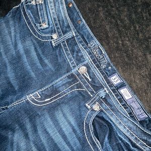 Womens Miss Me jeans size 33